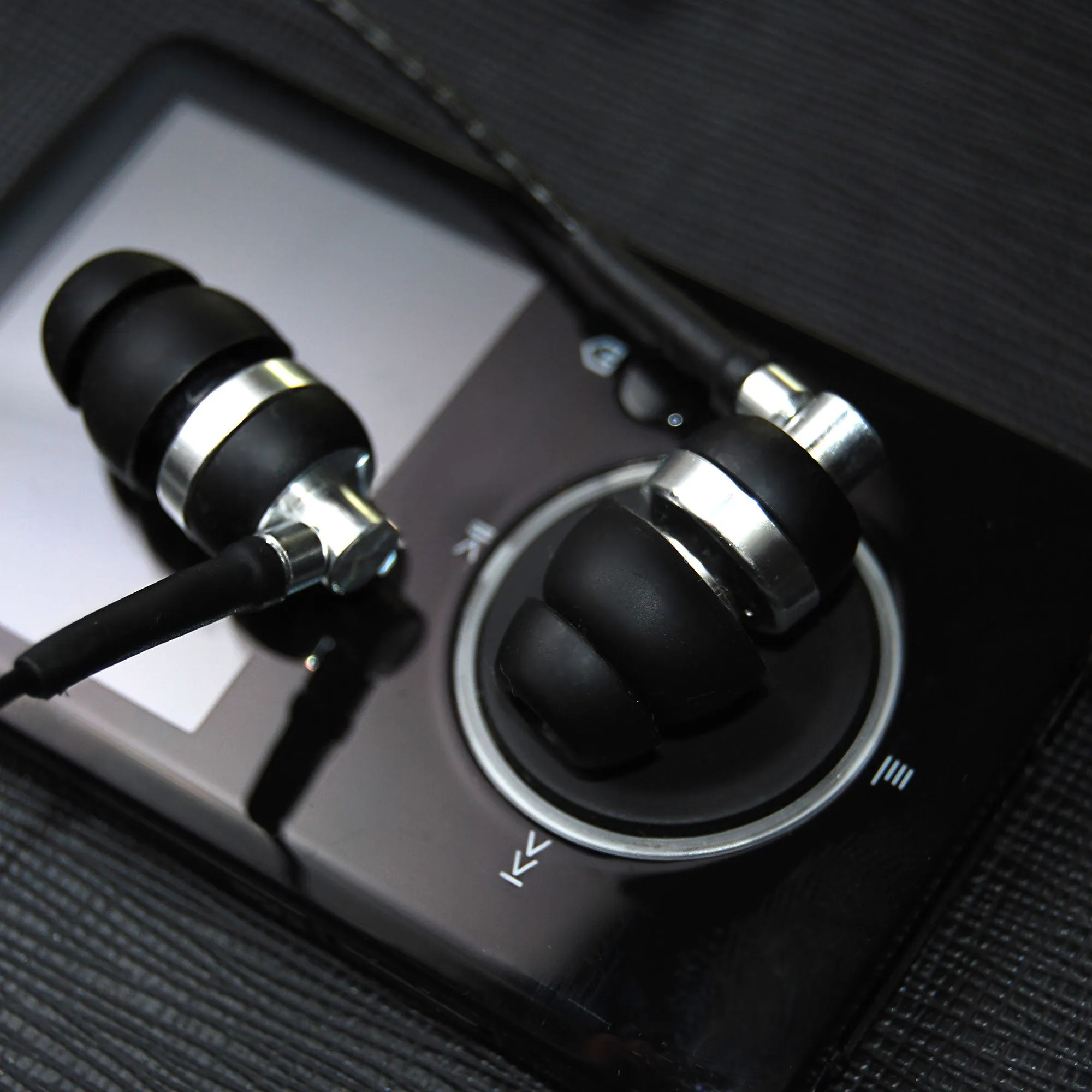 M2 Wired Earphones with Enhanced Bass & Clarity